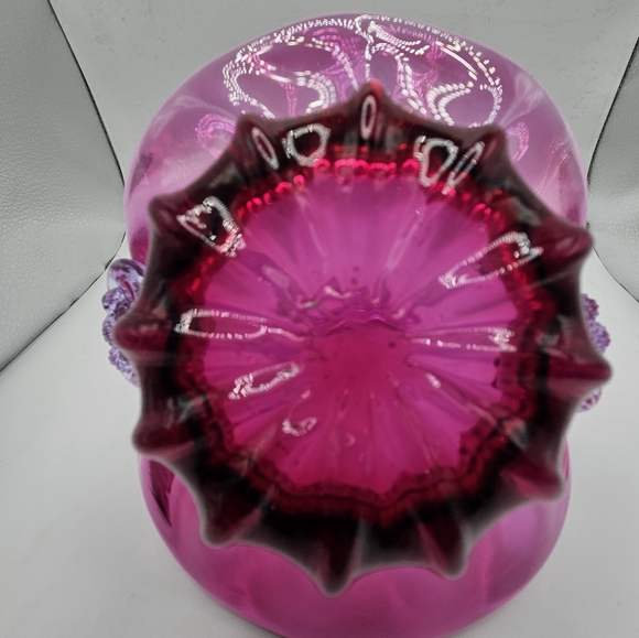 Cranberry glass basket with small great details! - Picture 7 of 7